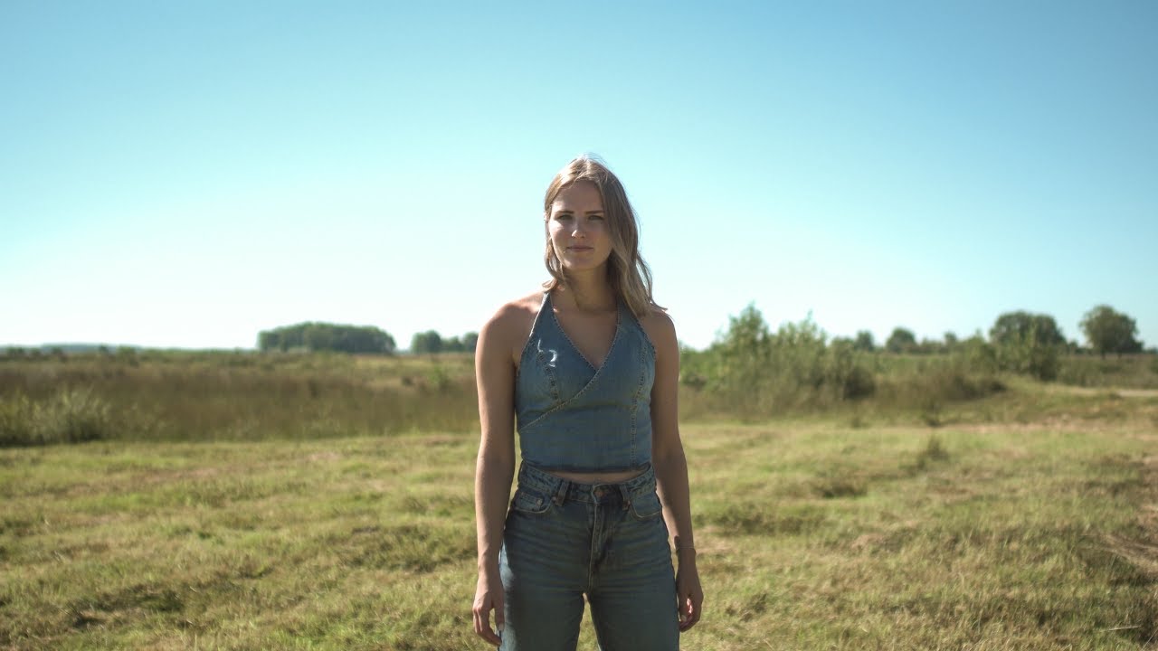 Sabien - Dit laat ik nooit meer gaan (Officiële video)