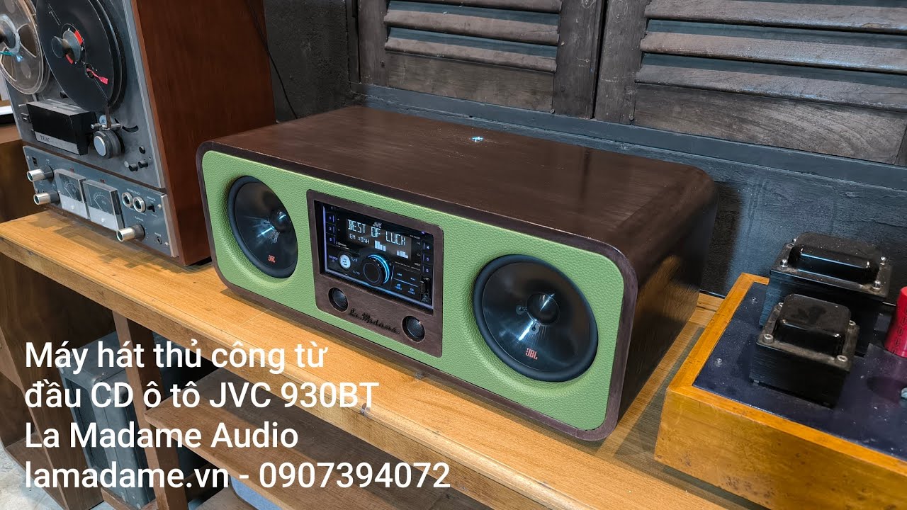 Máy hát thủ công từ đầu CD ô tô JVC930 và loa JBL / La Madame Retro R5 giả da xanh cốm