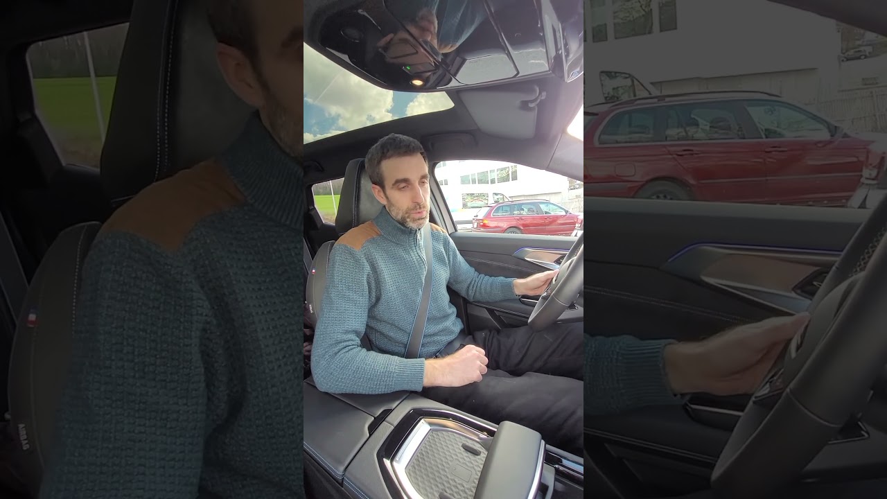 Renault Espace 2024 - Parking avec 4Control