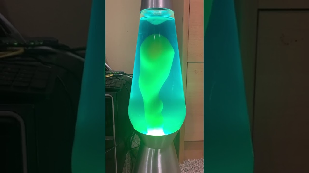 1990s Lava Lite &ldquo;Giant&rdquo; flowing