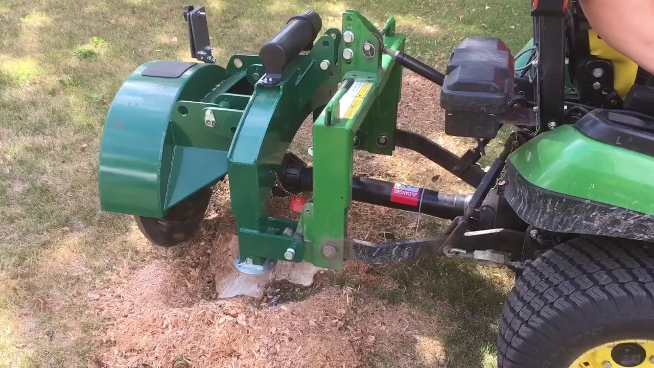 Woodland Mills WG24 on a John Deere 1026r