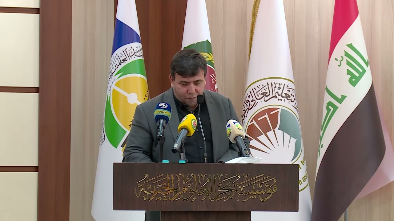 الشاعر الاستاذ عباس عياد