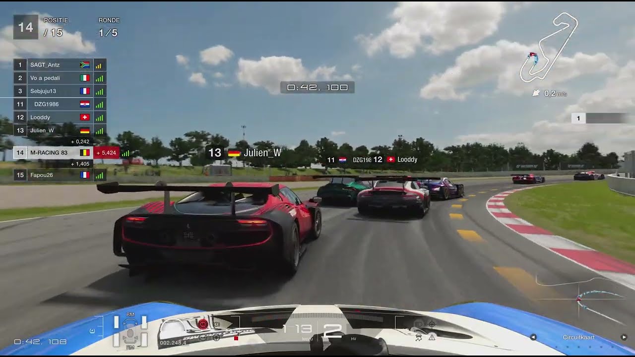 Online  race  in Barcelona