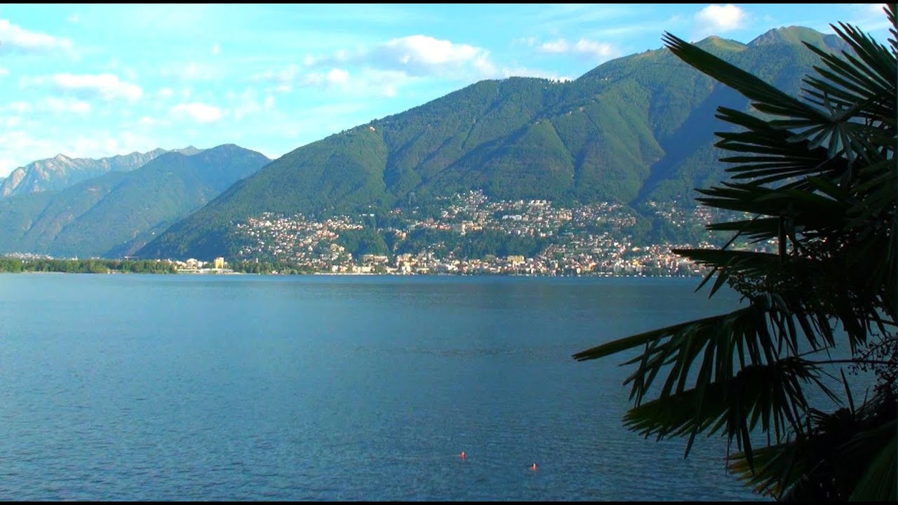 Widok na Lago Maggiore, Szwajcaria     View of Lago Maggiore, Switzerland