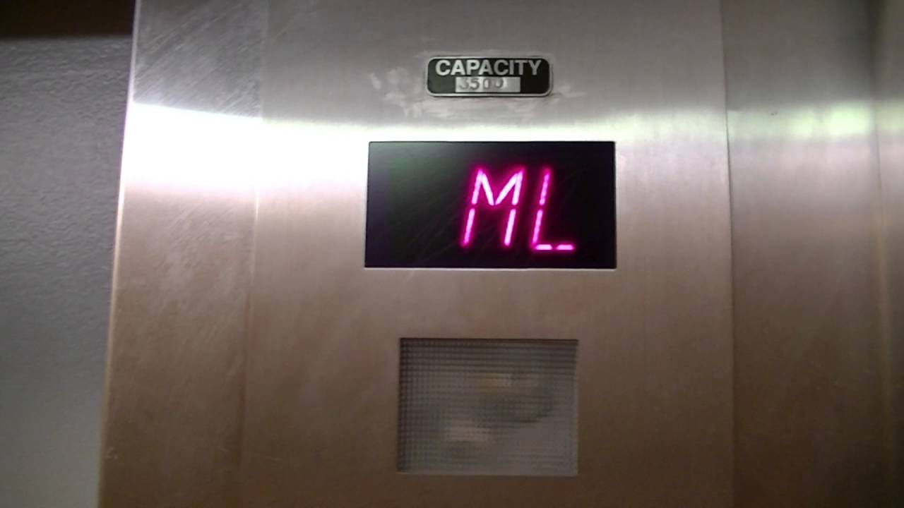 Haughton Hydraulic Elevator @ Macy*s (Former Stern's) at Woodbridge Center in Woodbridge, NJ