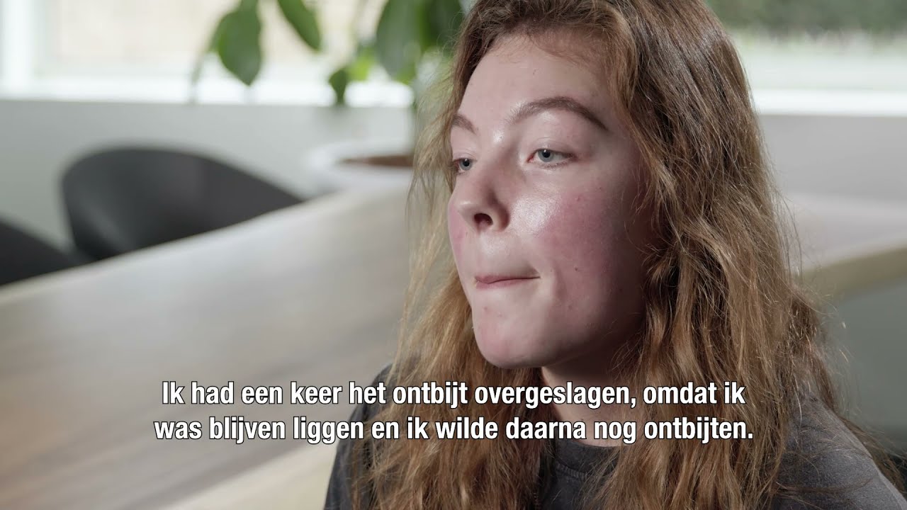 Tess werd behandeld voor borderline en haar sociale angst bij Yes We Can Clinics