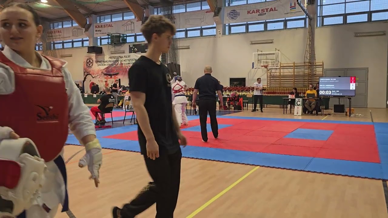 Emilia Wyrozębska J16 +65kg Puchar Polski Shinkyokushin Skarżysko-Kamienna 07.02.2026 półfinał