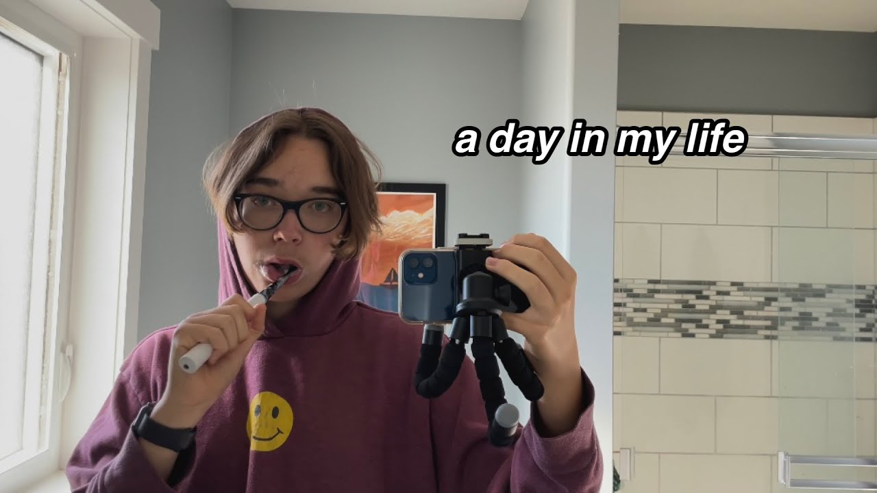 A DAY IN MY LIFE AS AN AVERAGE TEENAGER