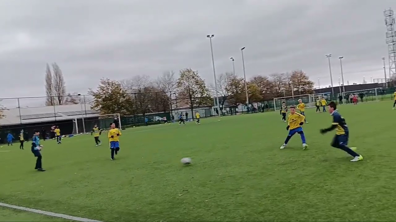 20251123 Beveren 3-5 Beste momenten van Aeron Van den dries