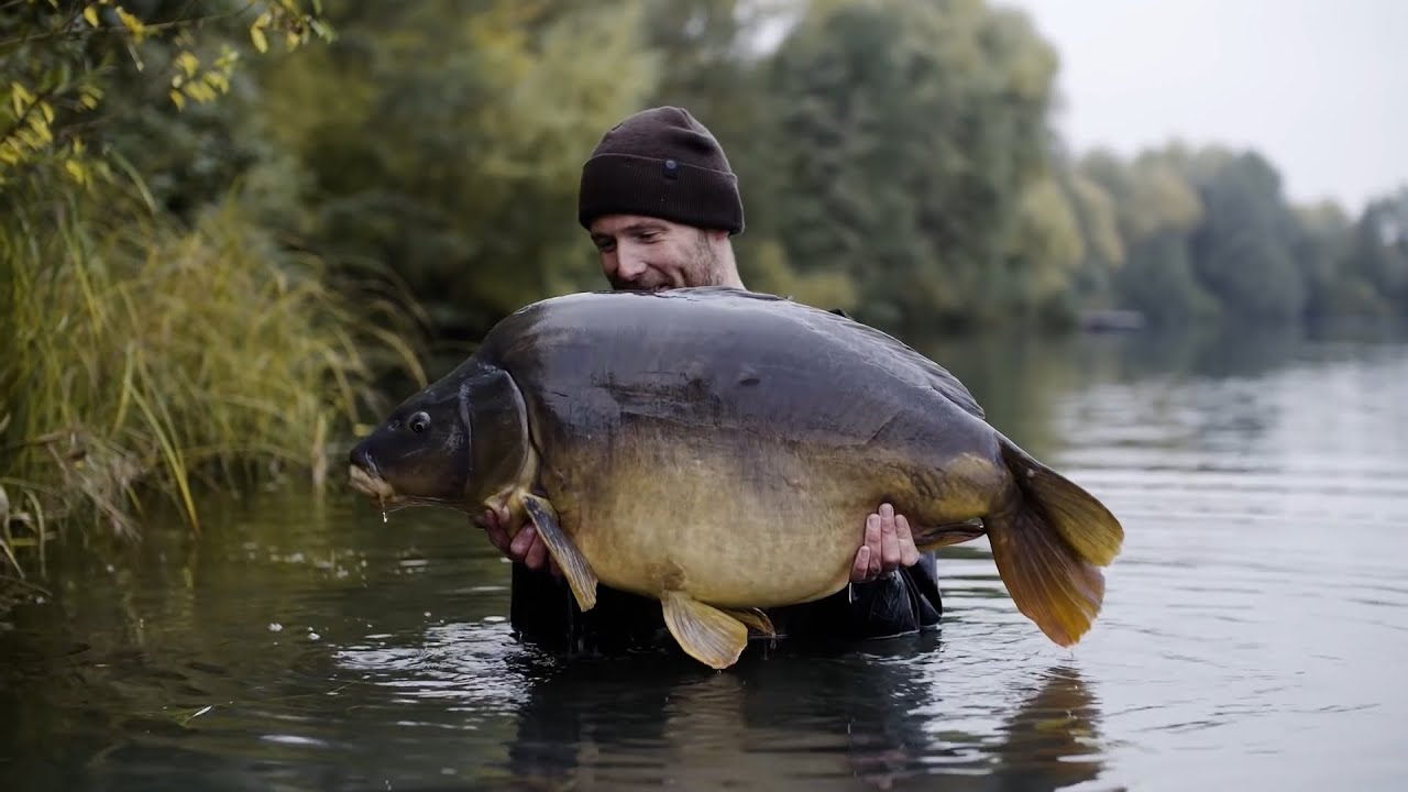 Danny Fairbrass & Darrell Peck fishing with Goo