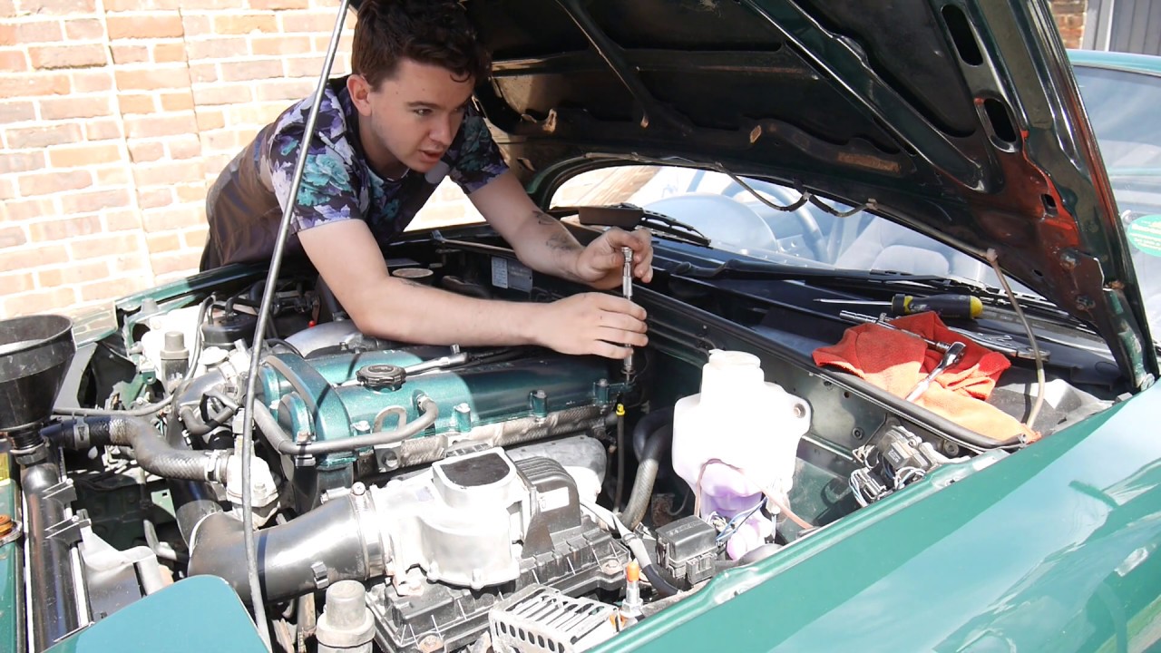 How To Change Your Coolant And Heater Matrix Hoses (MX5)
