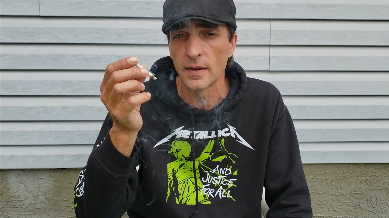 Spinach Cannabis Blueberry Hybrid Strain Review