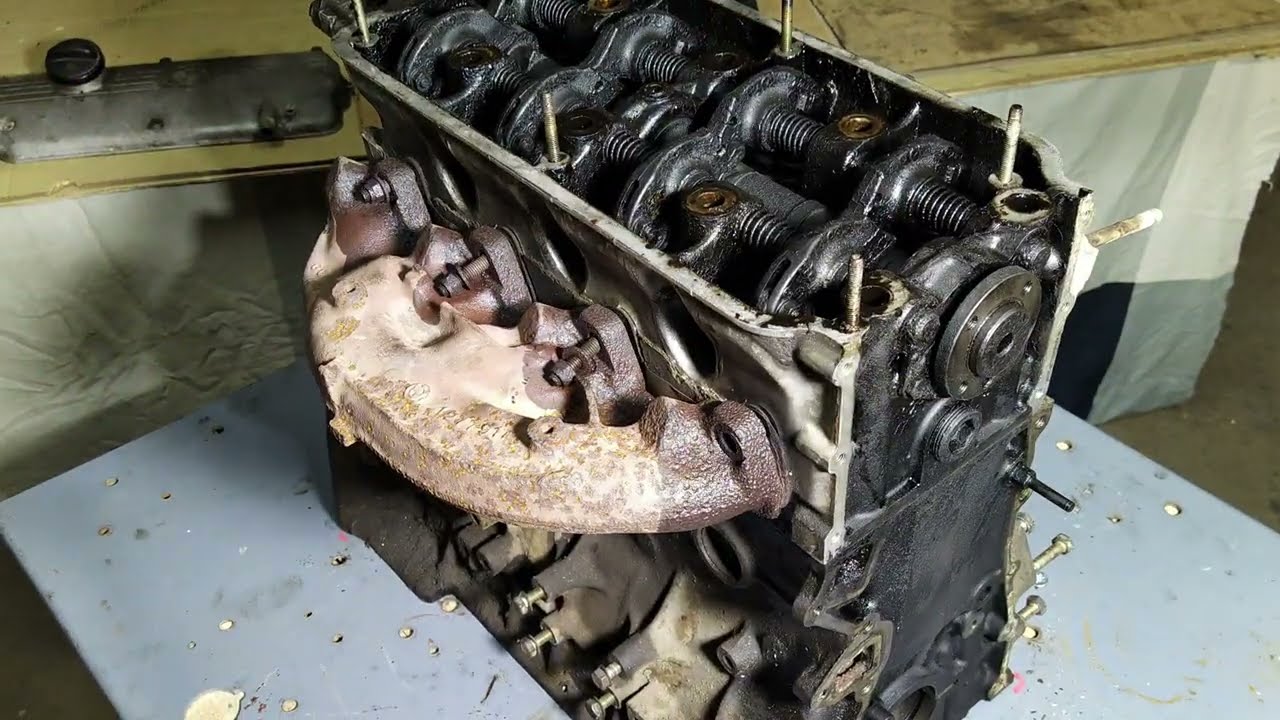 BMW M10 Engine disassembly\teardown  - Stop Motion