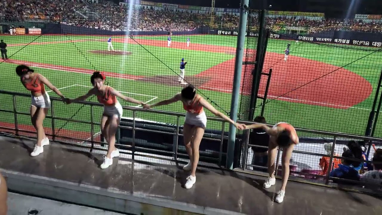 (한화이글스) 8/20 치어리더 공연