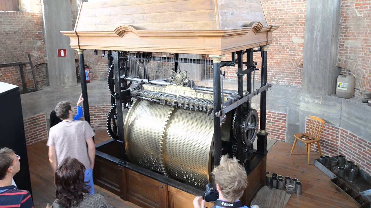 Sint Gummarus tower spring drum