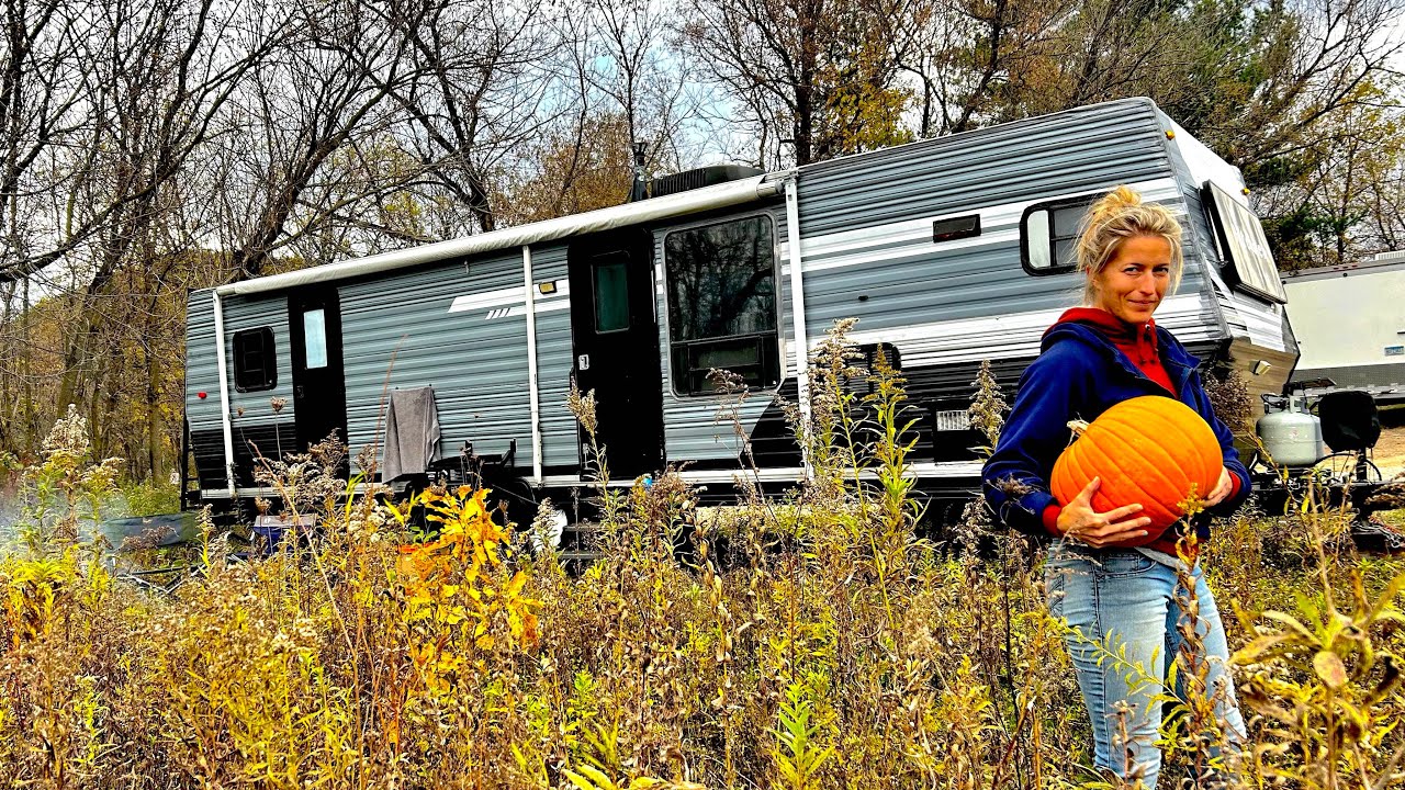 Осенний поход с женой