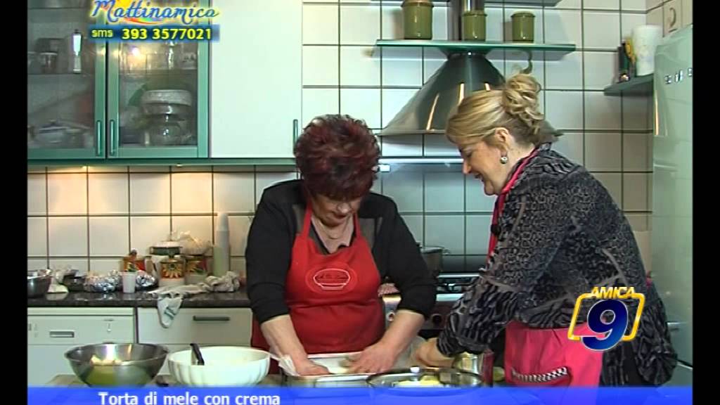 Torta di mele con crema | Le ricette di Mamma Nietta