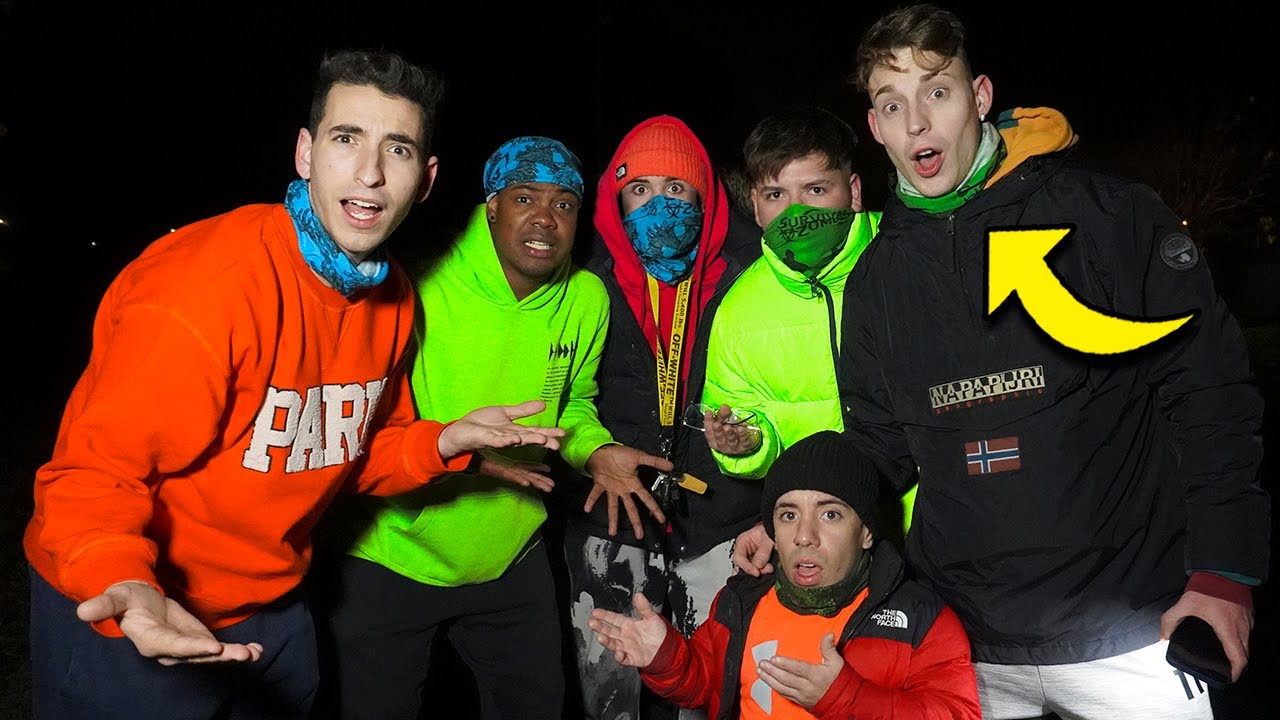 EXI NOS AYUDA A SOBREVIVIR CONTRA LOS ZOMBIES !! 🧟‍♂️ *nos abandonan* 😐 Like Lion