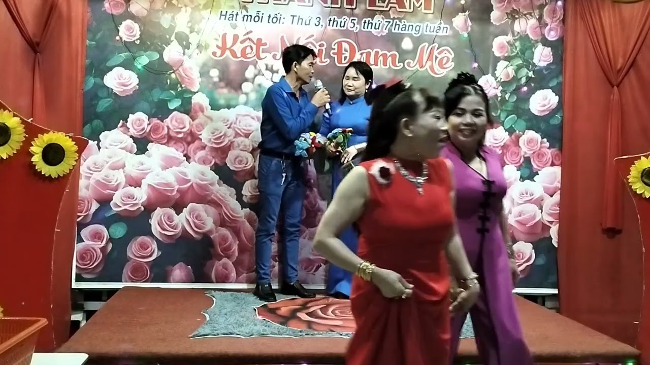 Xa người mình yêu, song ca, Trọng Phúc và chị Hương