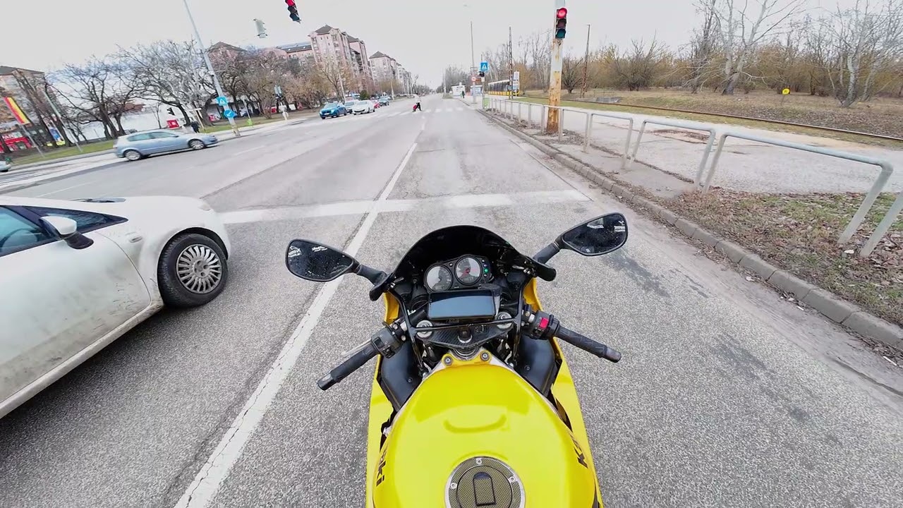 13 degrees? Let's take my ZX-6R out for a ride! | Pure sound, no music.