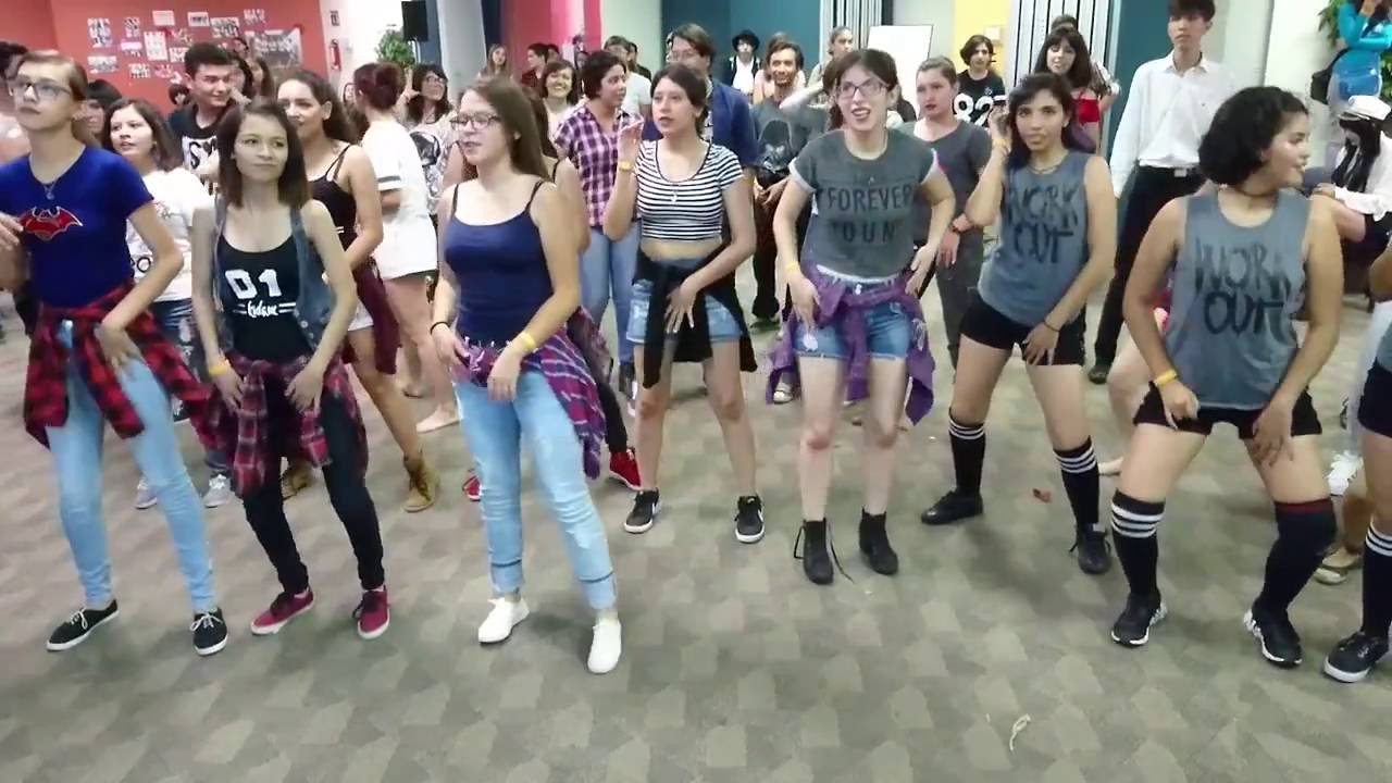 Random Play Dance K-Day 2016