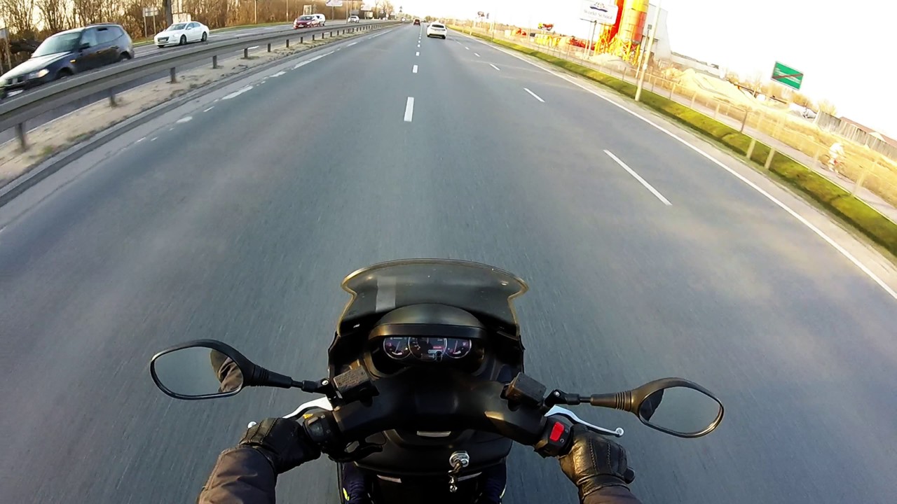 Suzuki Burgman 125 miejska jazda