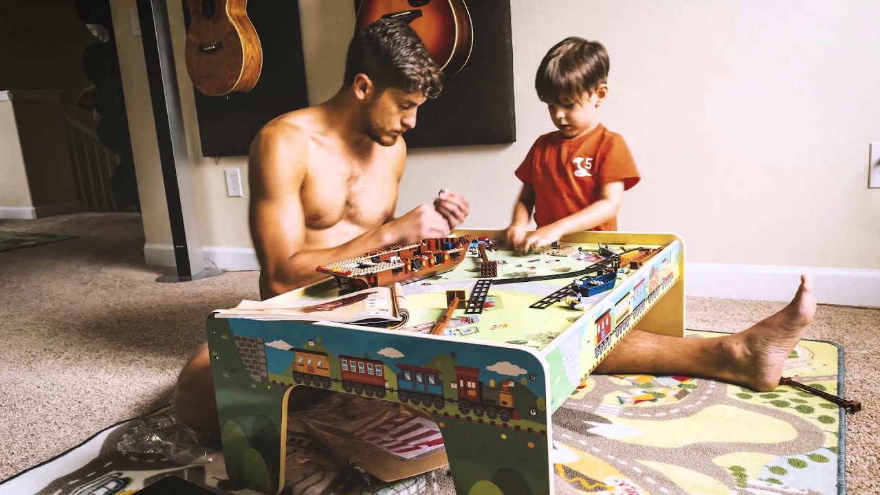 LEGO Pirate Ship The Brick Bounty 70413 4K Timelapse