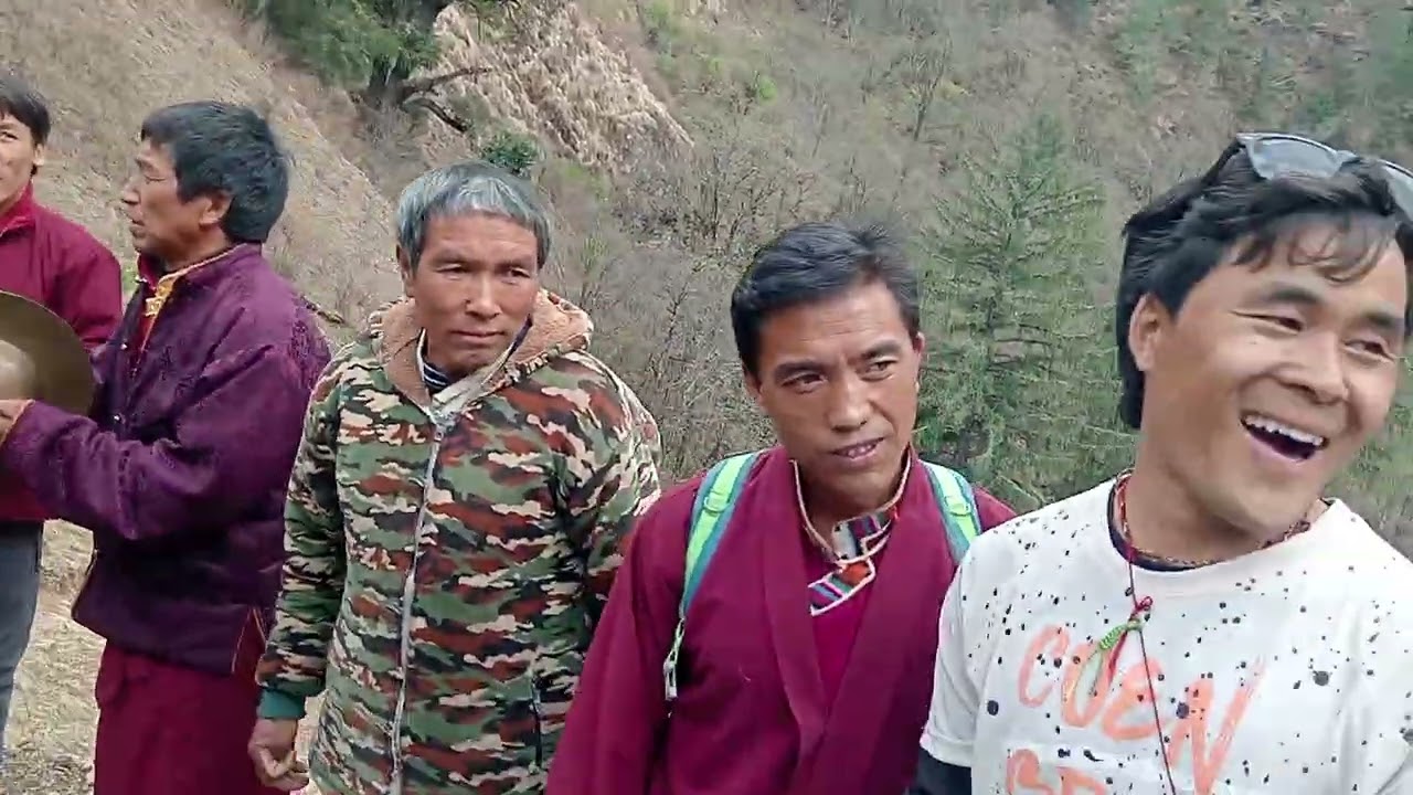 Karmarong dance 