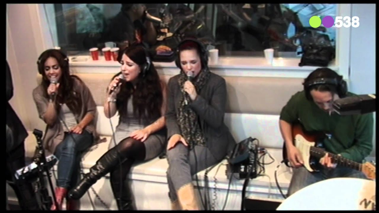 Radio 538: Trijntje Oosterhuis - Ain't Nothing Like The Real Thing (Live bij Evers Staat Op)