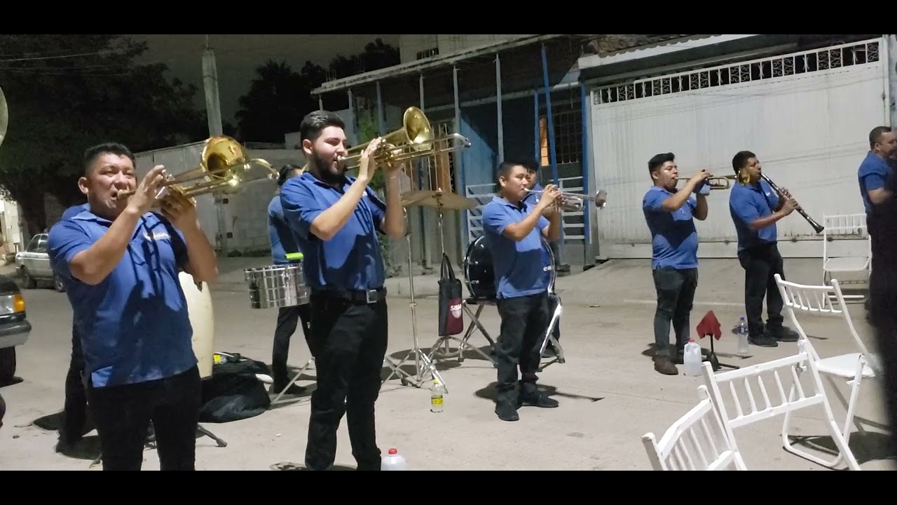 Banda Los Simones(La basurita)