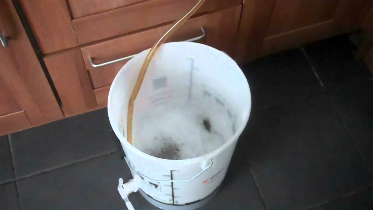 Brewers Spring Liquid Beer Kit Part 2 - Racking Into Secondary For Clearing.