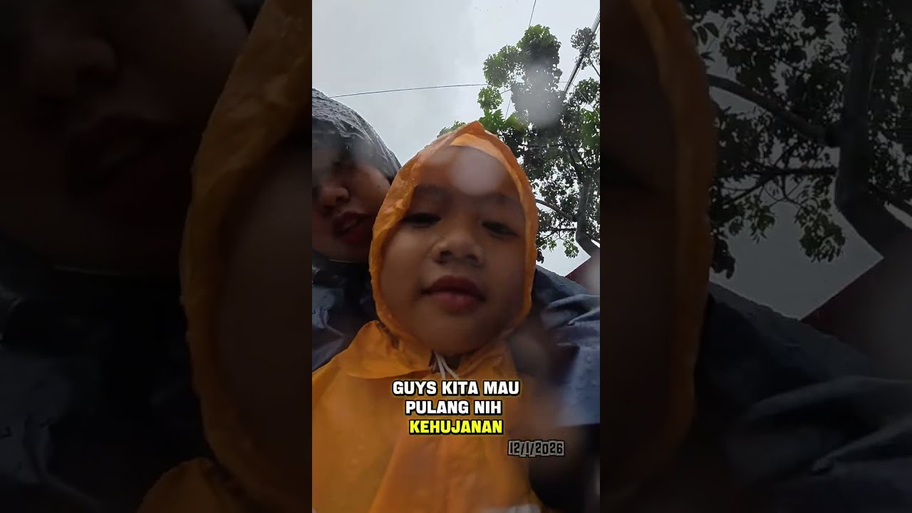 Suasana jakarta saat hujan deras