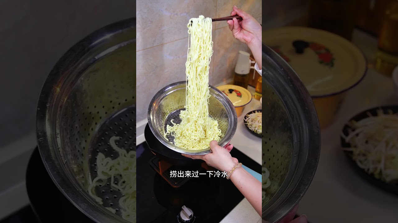 广东三丝炒面，在家也能炒出锅气十足，太香太好吃了！赶紧试试吧～ #客家美食 #妈呀太香了 #家常炒面 #三丝炒面 #美食