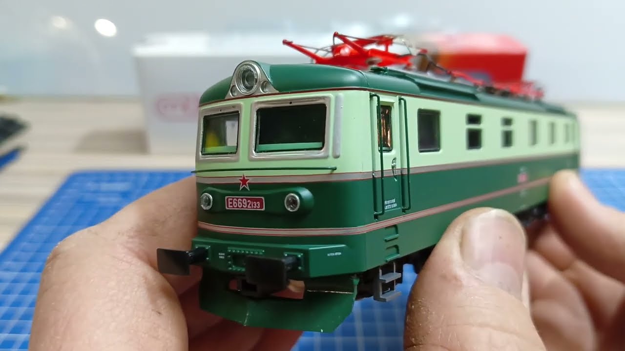 Обзор модели электровоза Е-669(ЧС-2)от фирмы МТВ