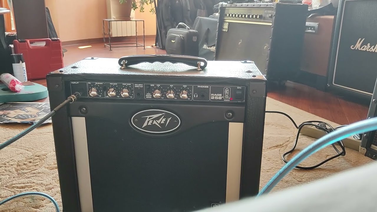 Peavey Rage 258