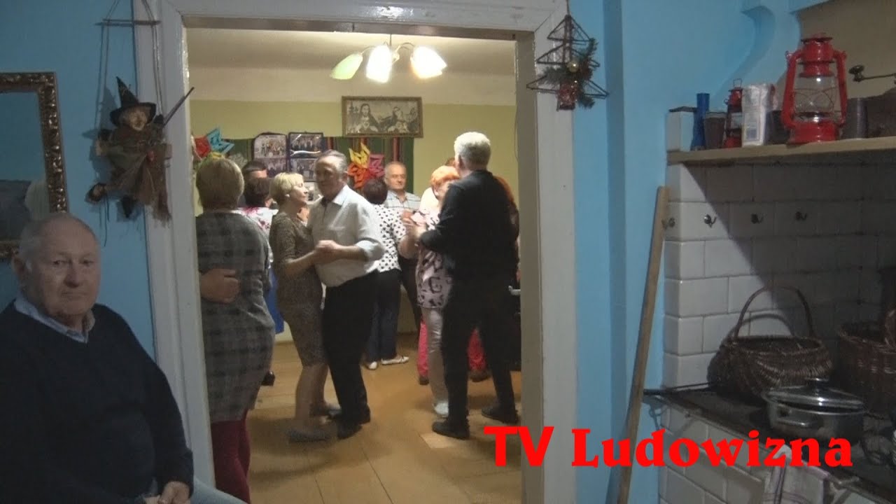 Autentyczna, wiejska zabawa starej CHACIE pod LIPSKIEM ~ Tak kiedyś PIĘKNIE bawiła się WIEŚ !