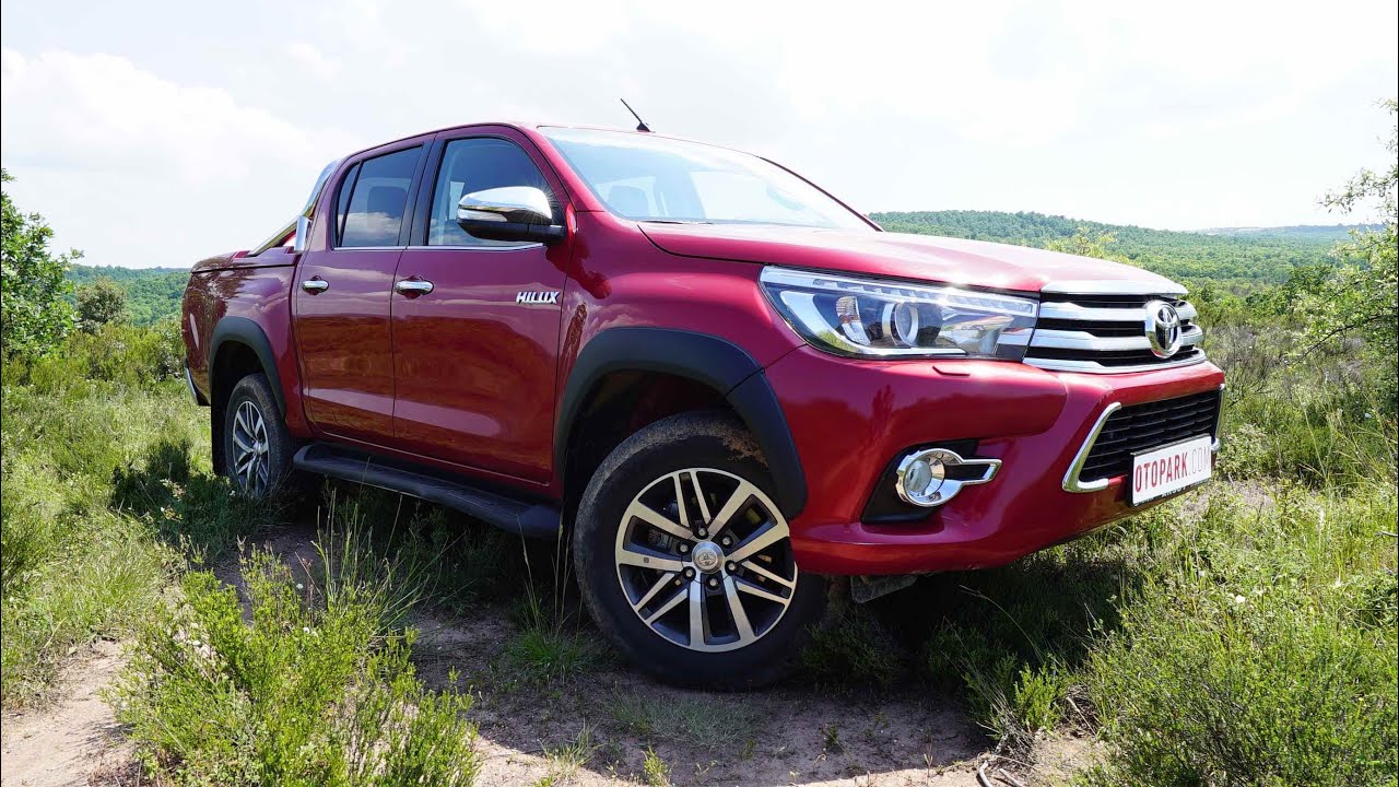 Toyota Hilux 4x4 Hi-Cruiser (2016) | Doğan Kabak ile TEST | [English Subtitled]