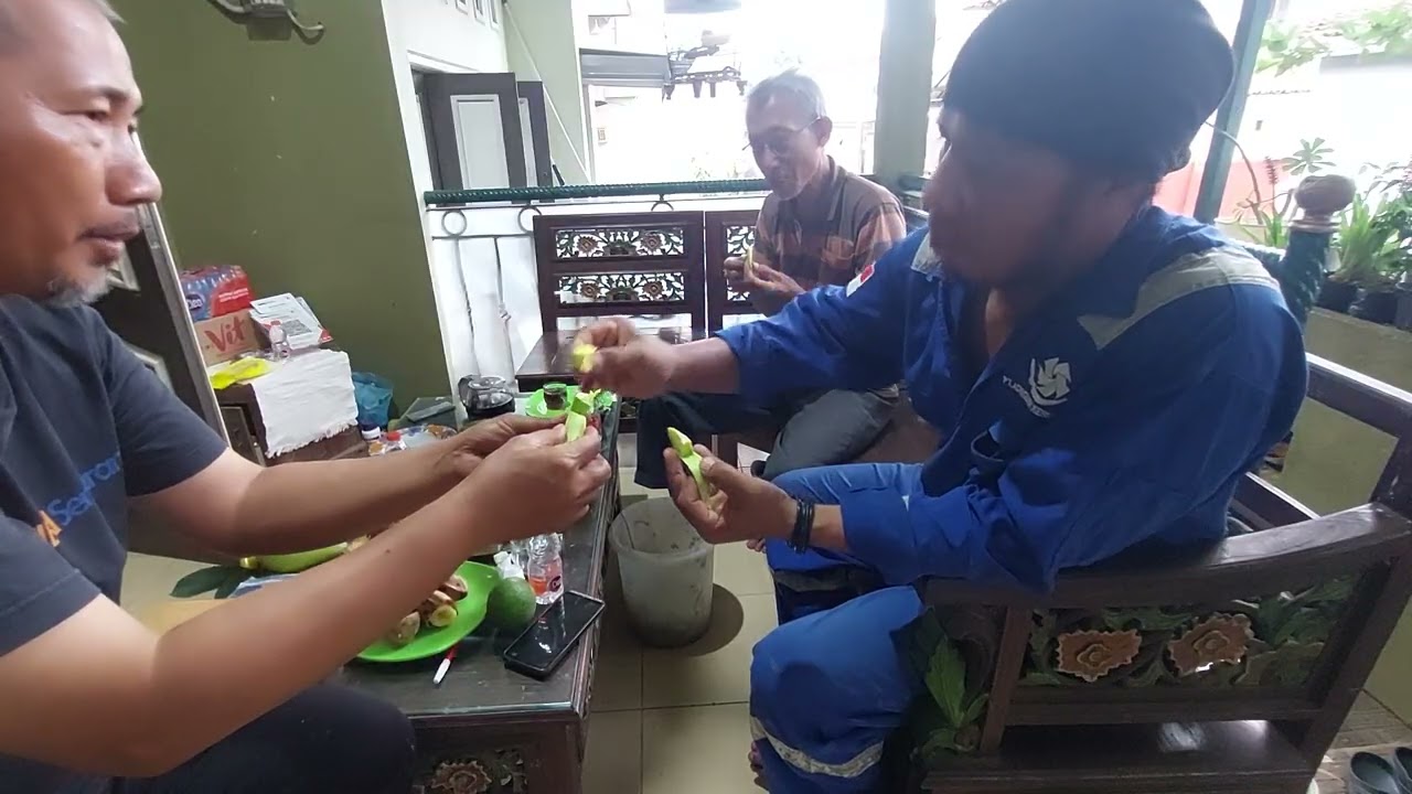 Uji rasa alpukat Green Paradise, Dolar, Roro, Red Batam dan Paud