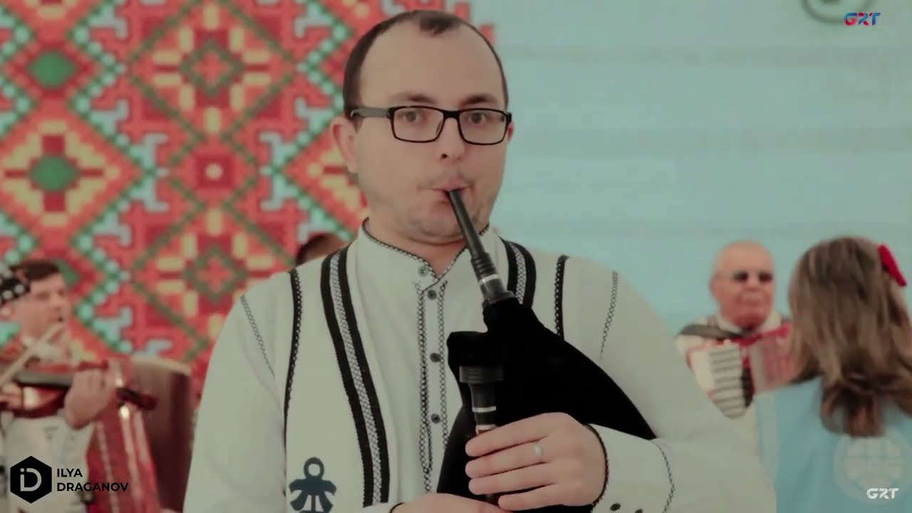 Илья Драганов и Ансамбль песни и танца Дюз-Ава - Бавна мелодия и Хасковска ръченица