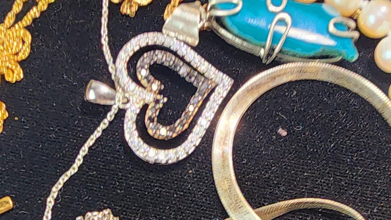 Continuamos encontrando más tesoros en joyeria de segunda mano #unboxing #goodwill