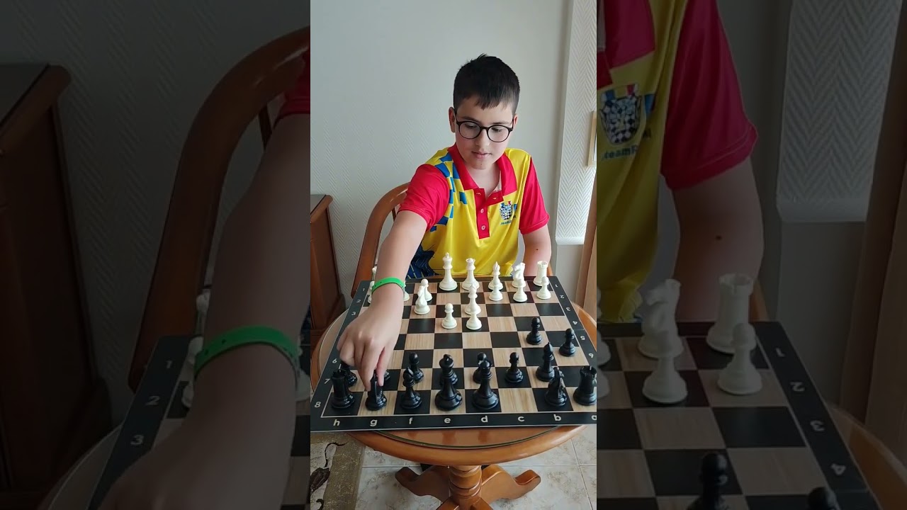 &Icirc;ncepi partida de #sah cu 1.e4 și adversarul joacă 1 ... a6 #rschess #invatasah