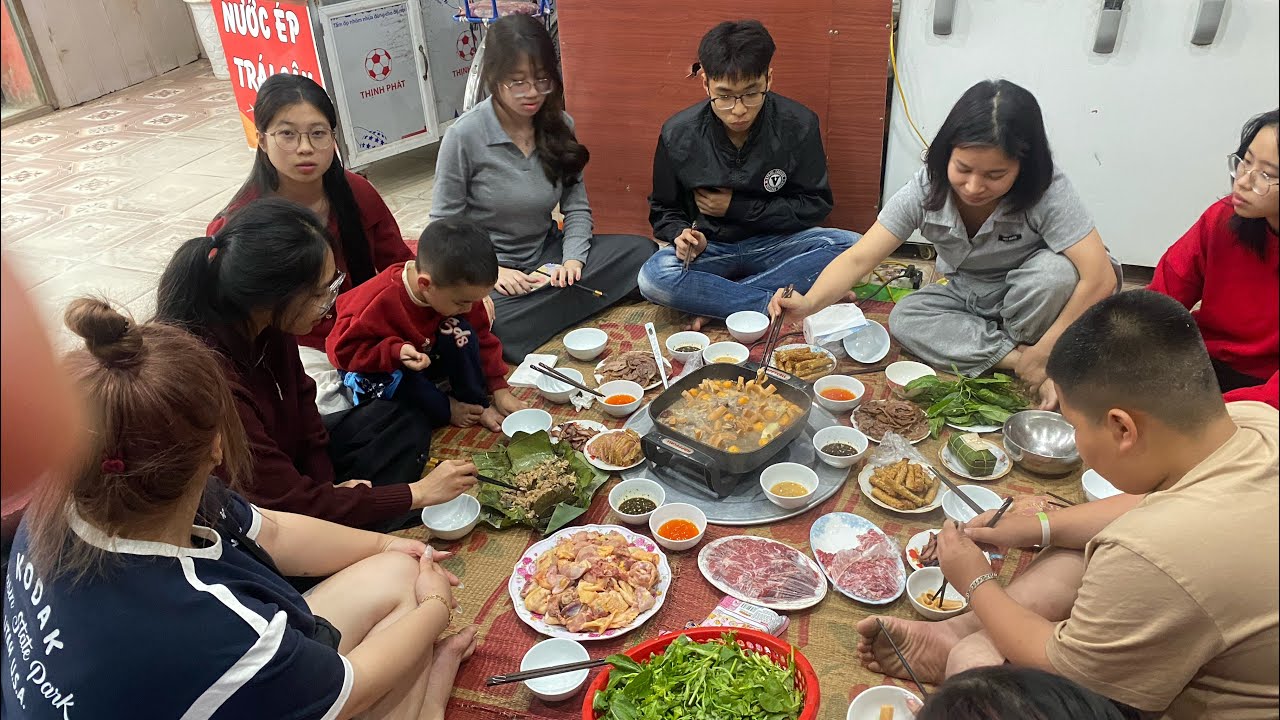 Khoảnh khắc mùng 2 Tết 2026🧧 các con cháu hội tụ tại nhà bà ngoại ❤️🧧