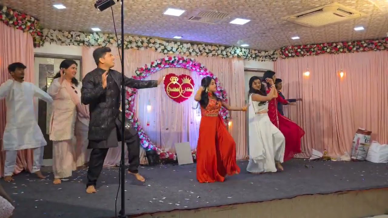 Shraddhesh’s Cousin Surprise Dance 2 || Neha and Shraddhesh Sangeet