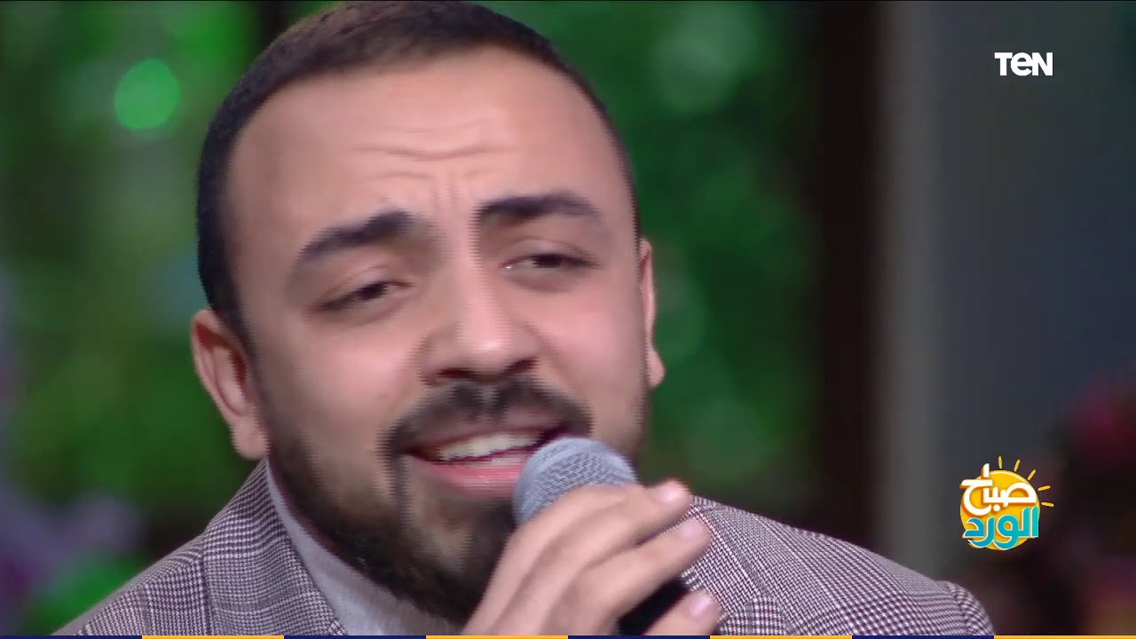 المطرب عماد كمال يفاجئ صباح الورد بـ 