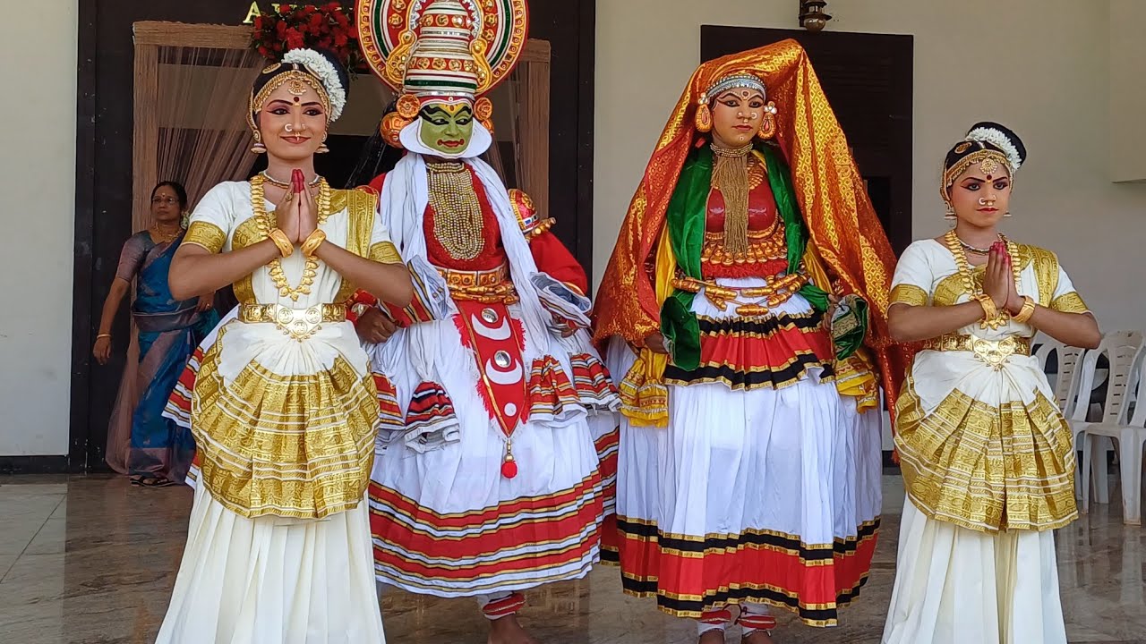 Kerala wedding performance!! Ajitha hare dance cover || kadhakali Mohiniyattam ||9567453114