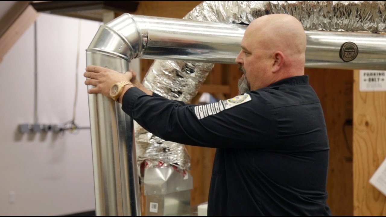 Inspecting for Duct Leaks and Energy Loss