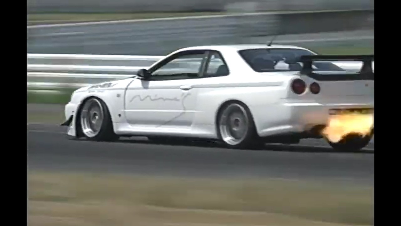Best Motoring Skyline Special 10 Oct 2001