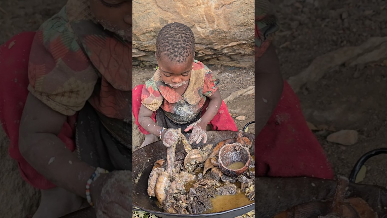 Valiente ni&ntilde;o hadzabe picando el intestino m&aacute;s duro #reels #cocina #&aacute;frica #video #tendencia #cha...