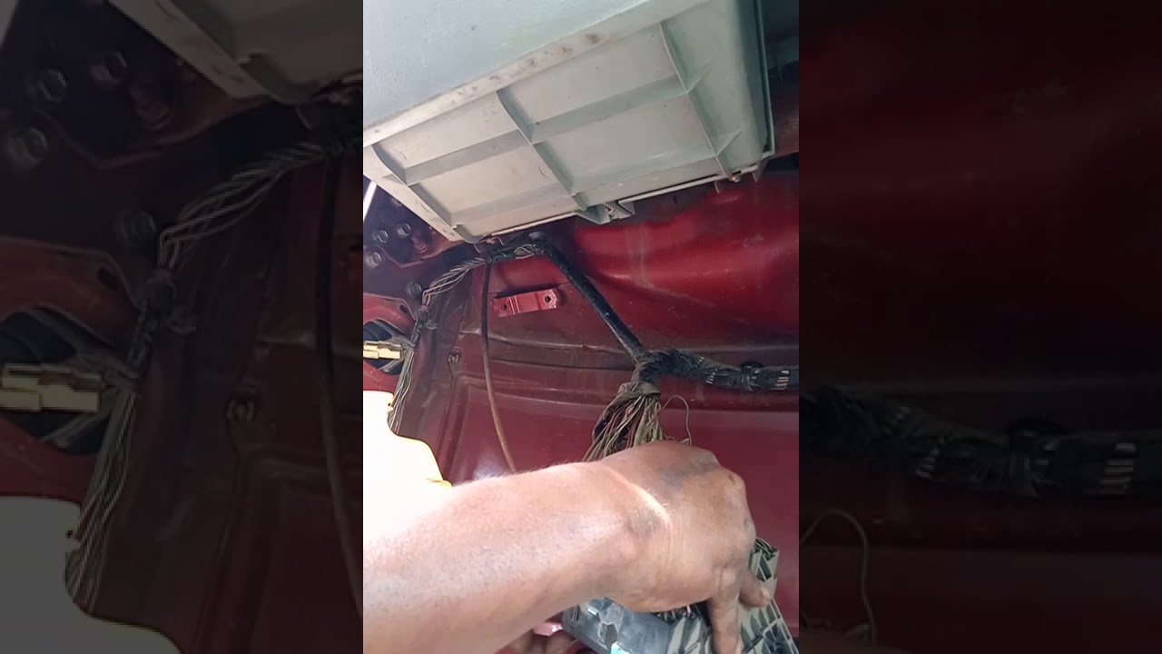 lampu rem mati mobil Dina 130ht