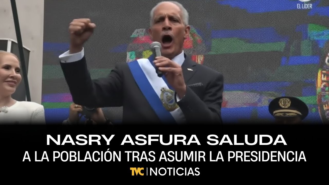 Nasry Asfura saluda a la población tras asumir la presidencia